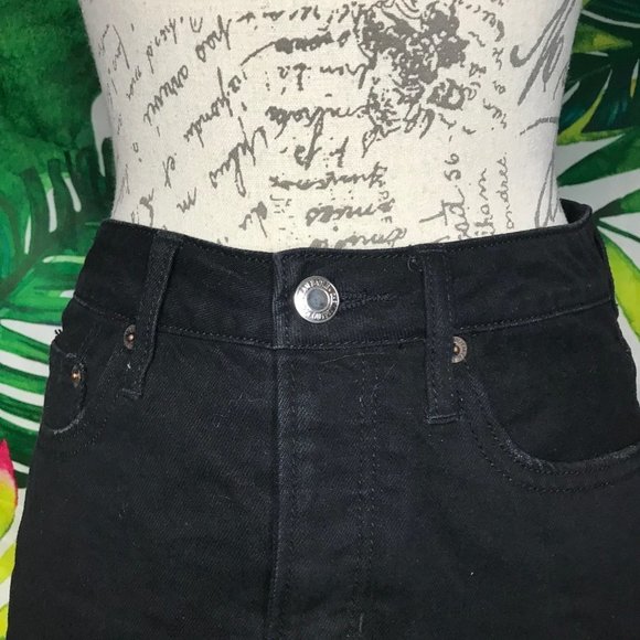 American Eagle Outfitters Dresses & Skirts - American Eagle Sz 2 Black Denim Button Closure School Casual Mini Skirt